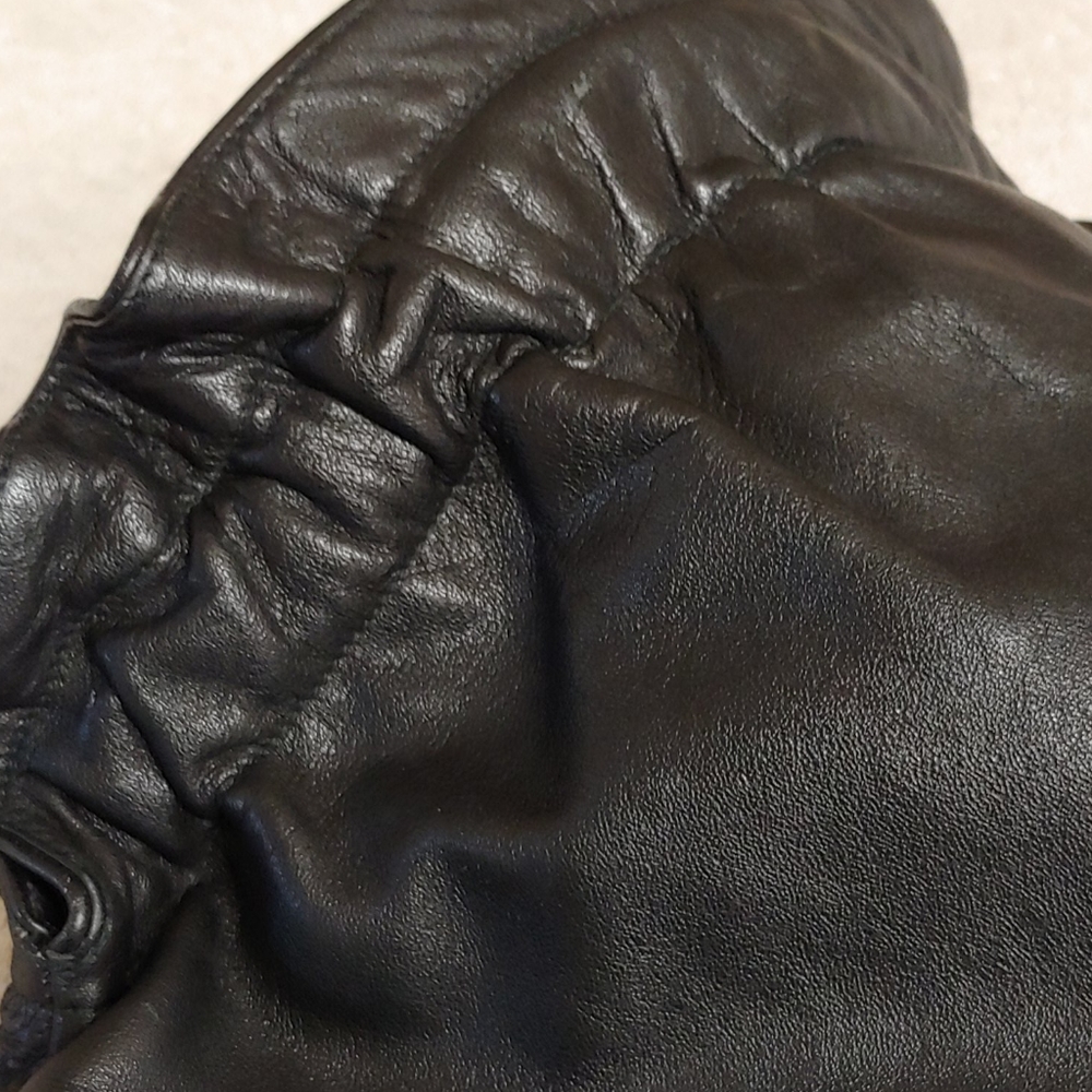 Leon's New York leather bag... Beautiful - Picture 3 of 15